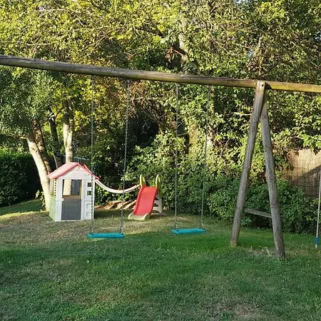 La Grange Au Vieux Chene Pensión *