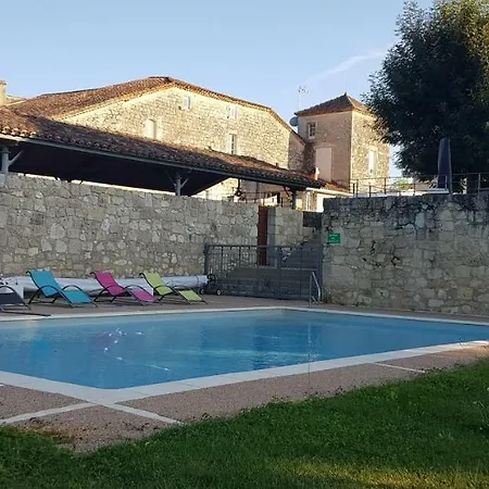 La Grange Au Vieux Chene Pensión Gasques